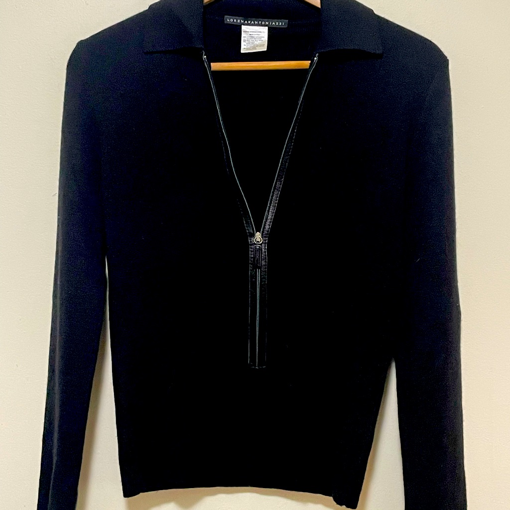 Lorena Antoniazzi Black Ladies Long Sleeves Zipper Top, Size Small!